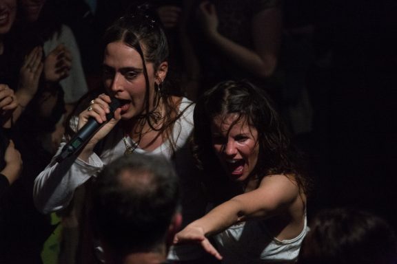 Hinds, The Fleece